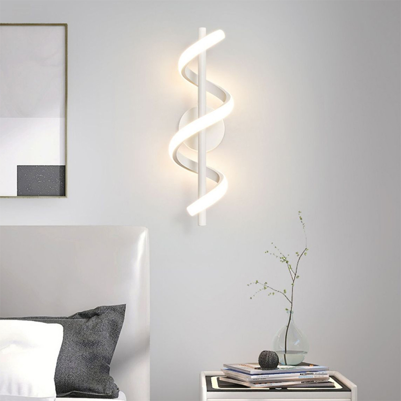 Minimalistyczna lampa ścienna  – Decor Lighting Online recenzja i cena