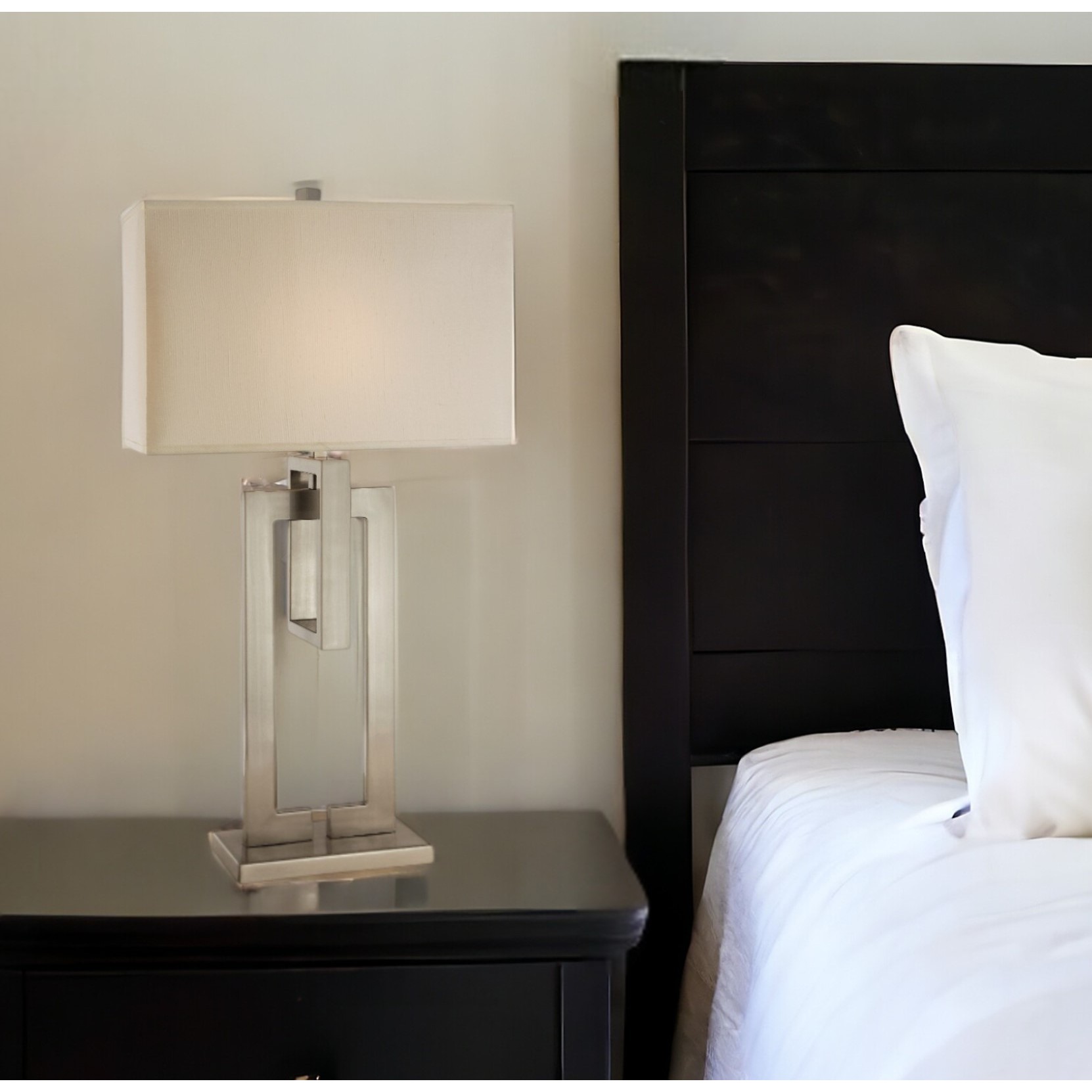 Geometryczna lampka biurkowa L – Geometric Lamp Shade recenzja i cena